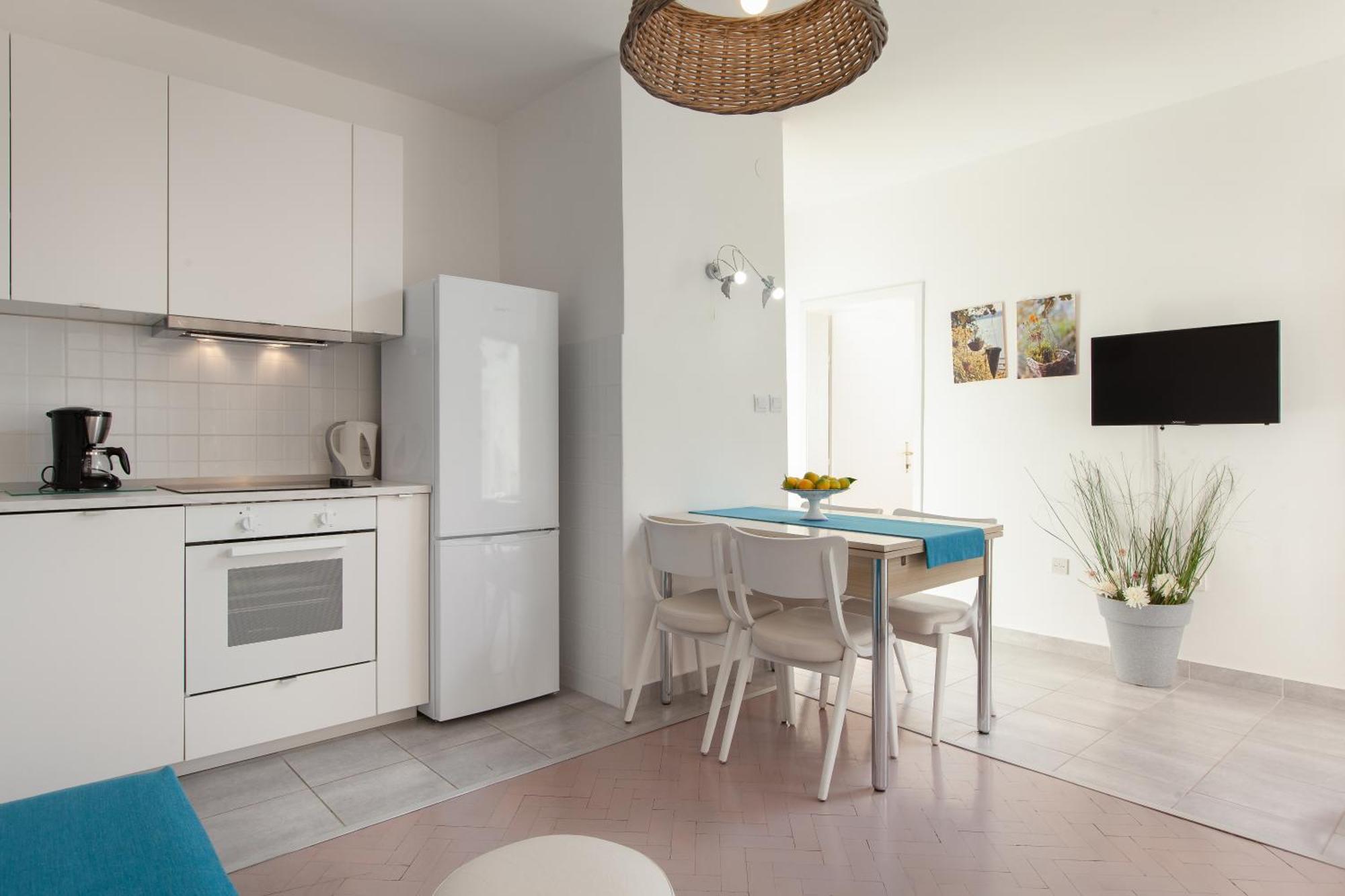 Apartments Marilka ポドゥゴラ エクステリア 写真
