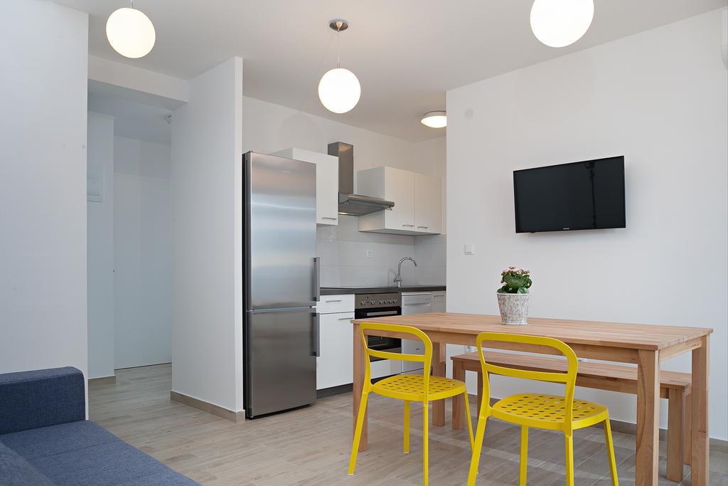 Apartments Marilka ポドゥゴラ エクステリア 写真